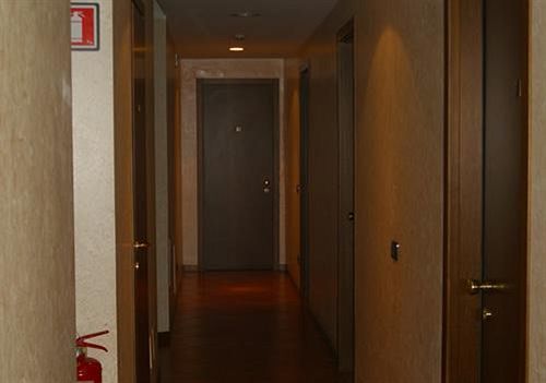 Hotel Nuovo Milánó Kültér fotó